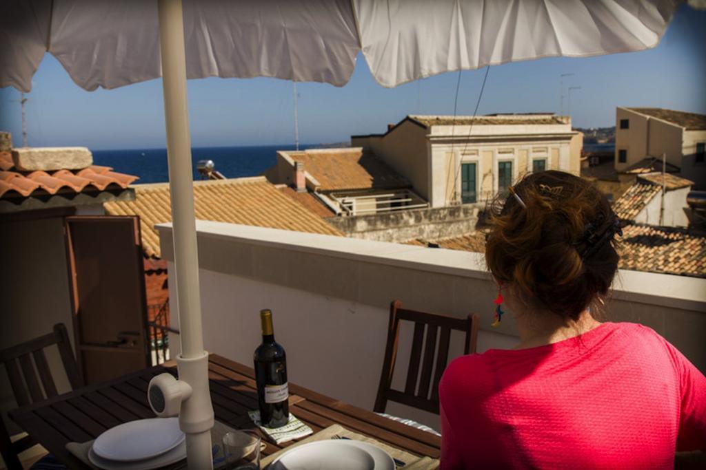 Ortigia Guest House Casa Flora Syracuse Room photo
