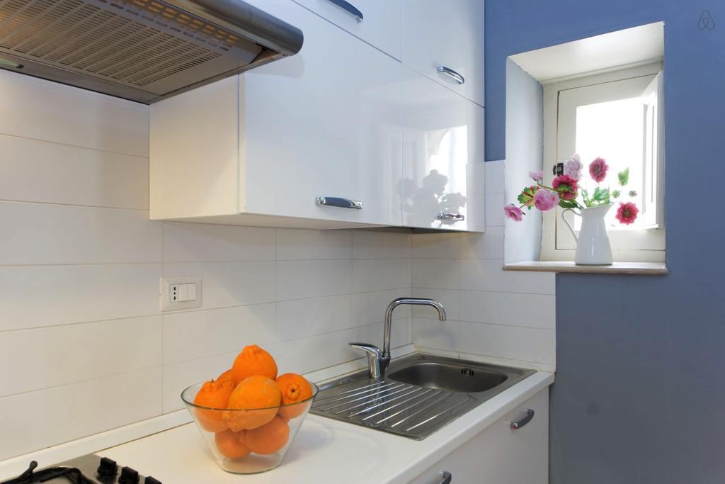 Ortigia Guest House Casa Flora Syracuse Room photo
